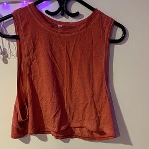 lululemon athletica Rust Muscle Tee